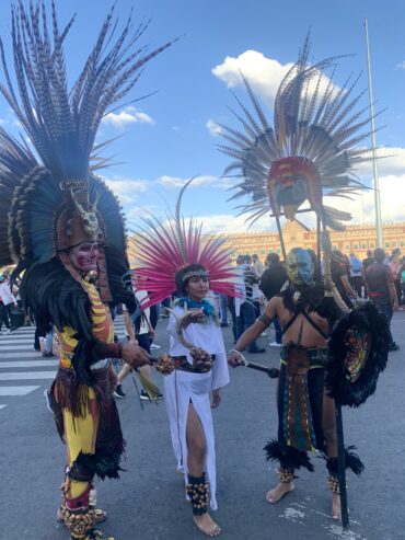 Disfruta de un recorrido guiado por el Zócalo capitalino